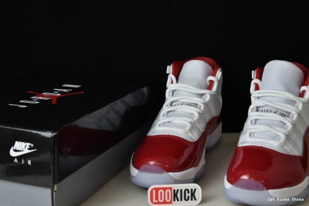 1st Kicks 11 Jordan Cherry CT8012-116 Air 0809